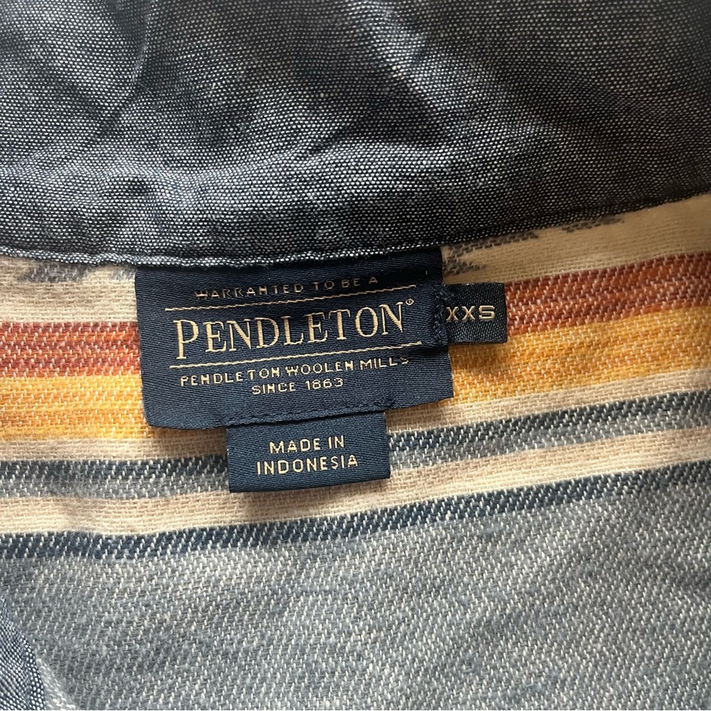 Pendleton Quarter Zip Pullover Aztec Print Chamoi… - image 6